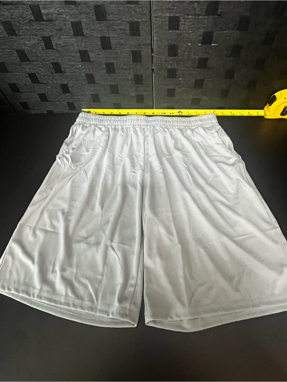 Men's Performance Athletic Basketball Shorts - Light Gray Size Large